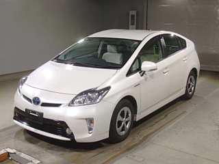 TOYOTA PRIUS 2014