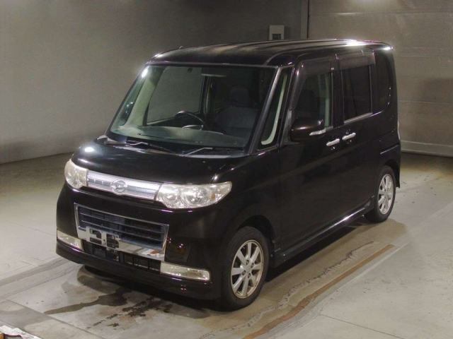 DAIHATSU TANTO 2008