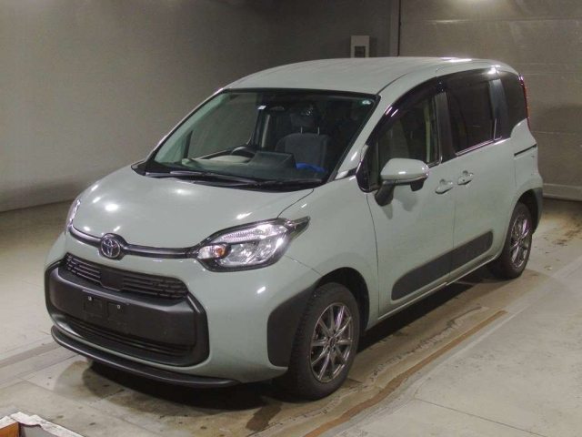 TOYOTA SIENTA 2023