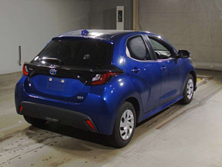 TOYOTA YARIS 2021