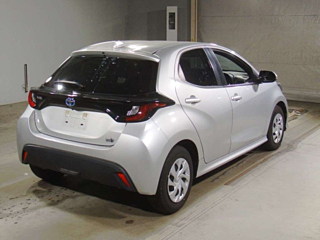 TOYOTA YARIS 2021
