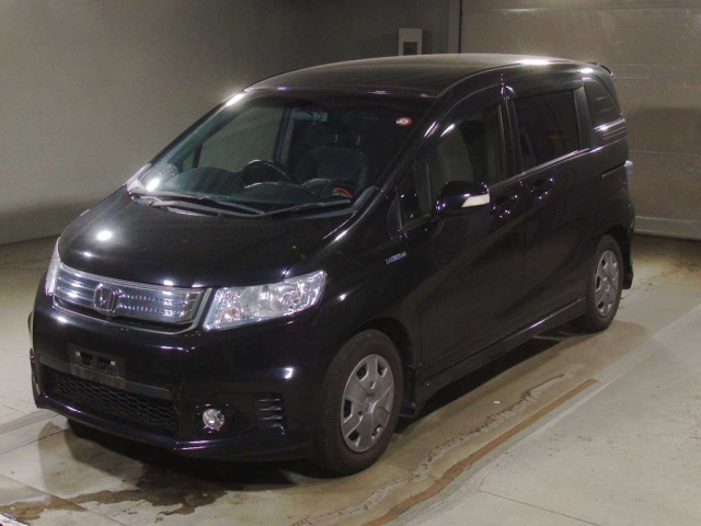 HONDA FREED 2012