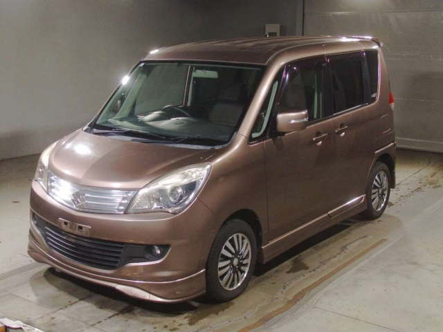 SUZUKI SOLIO 2011