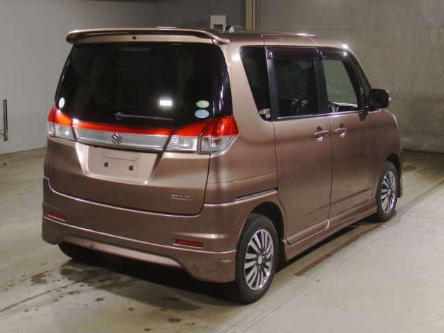 SUZUKI SOLIO 2011