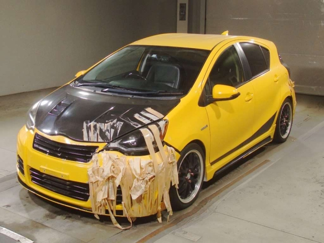 TOYOTA AQUA 2014