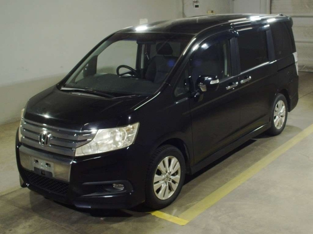 HONDA STEP WAGON 2012