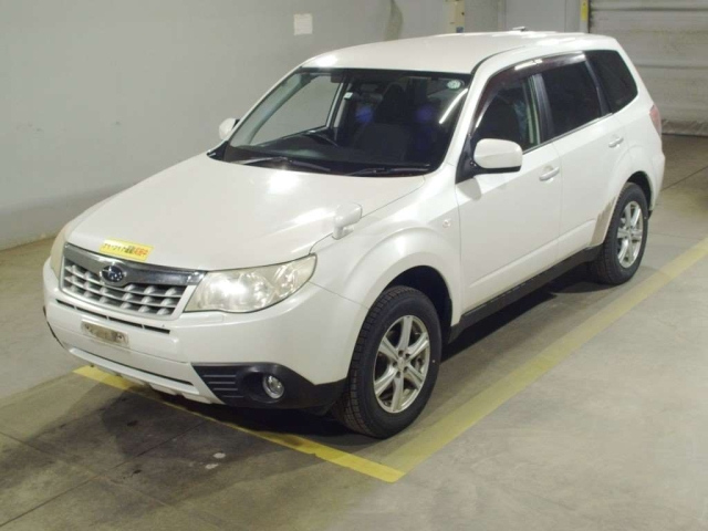 SUBARU FORESTER 2012