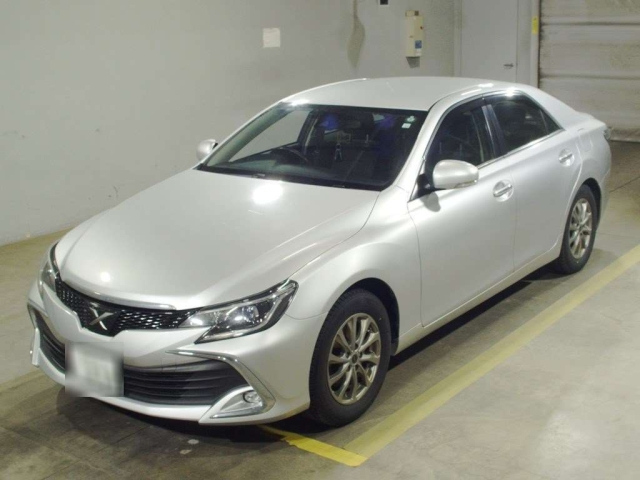TOYOTA MARK X 2018