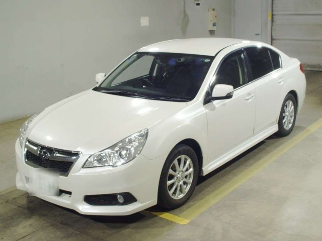 SUBARU LEGACY B4 2013