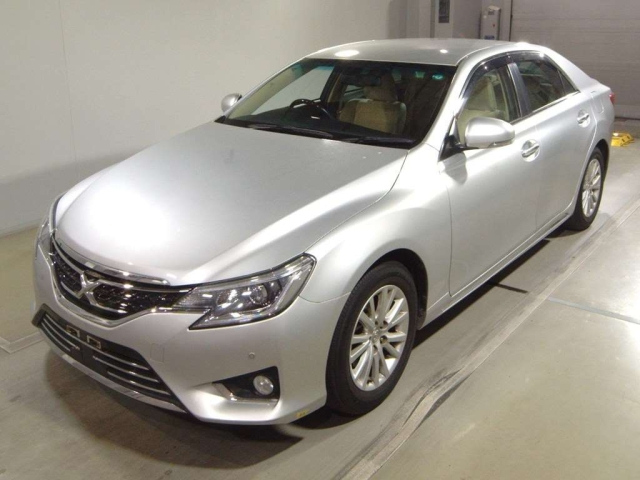TOYOTA MARK X 2015