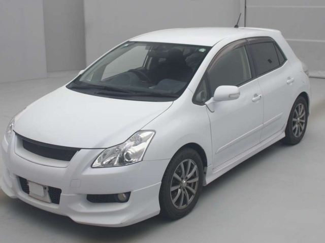 TOYOTA BLADE 2009