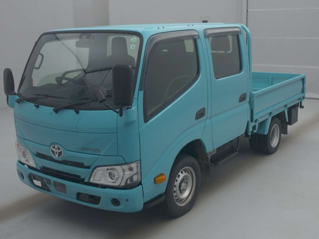 TOYOTA DYNA 2022