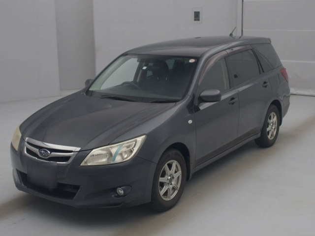 SUBARU EXIGA 2010