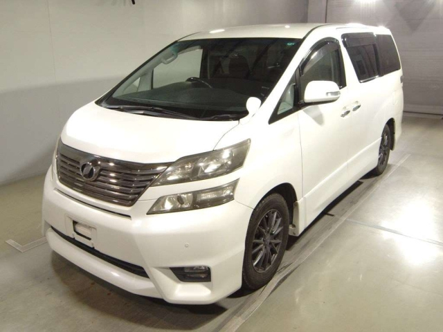 TOYOTA VELLFIRE 2011