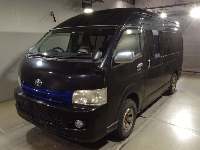 TOYOTA HIACE VAN 2005