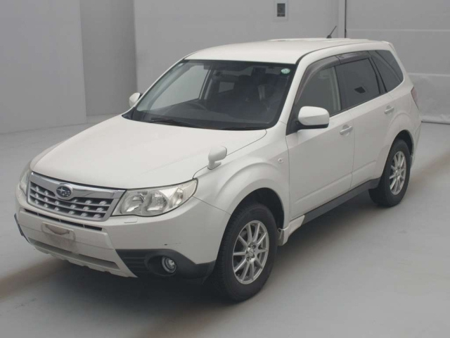 SUBARU FORESTER 2011