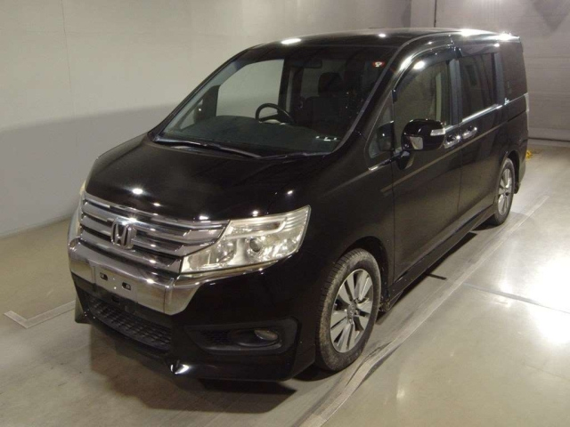 HONDA STEP WAGON 2012