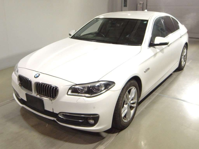 BMW 5 SERIES 2015