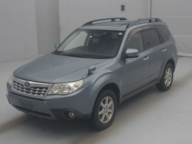 SUBARU FORESTER 2012