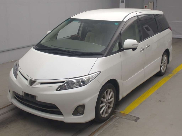 TOYOTA ESTIMA 2010