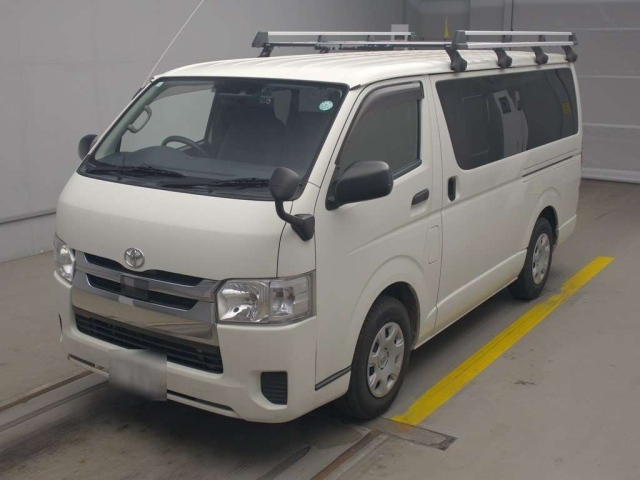 TOYOTA REGIUS ACE VAN 2019