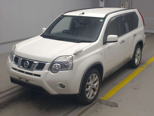 NISSAN X-TRAIL 2013