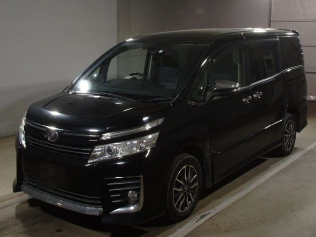TOYOTA VOXY 2016