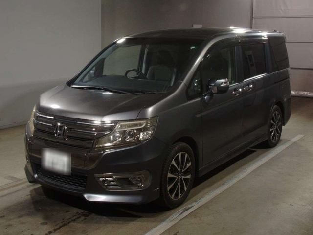HONDA STEP WAGON 2013