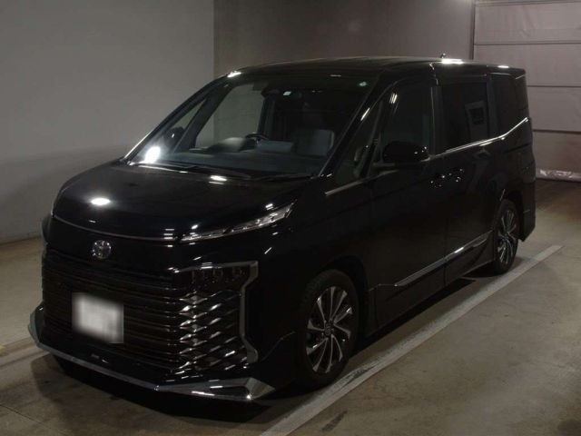 TOYOTA VOXY 2022