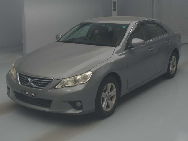 TOYOTA MARK X 2010