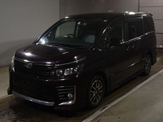 TOYOTA VOXY 2014