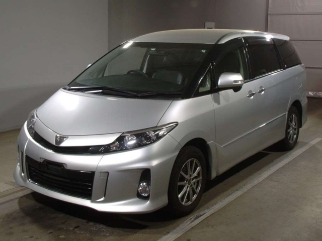 TOYOTA ESTIMA 2014