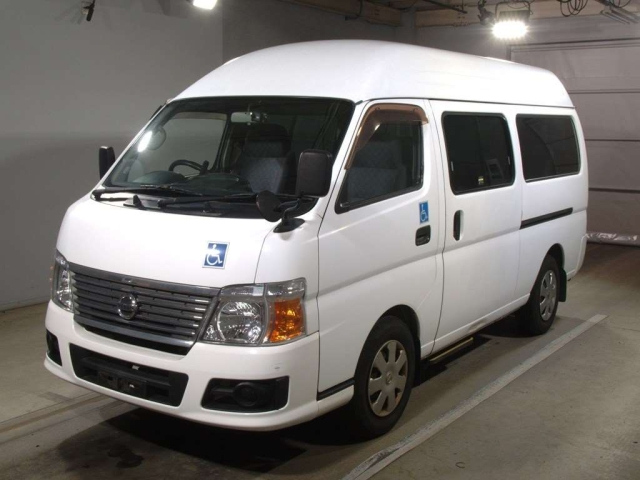 NISSAN CARAVAN BUS 2009