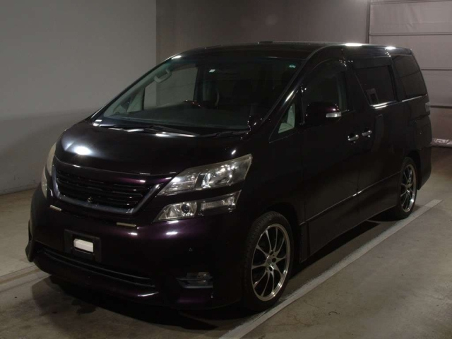 TOYOTA VELLFIRE 2010