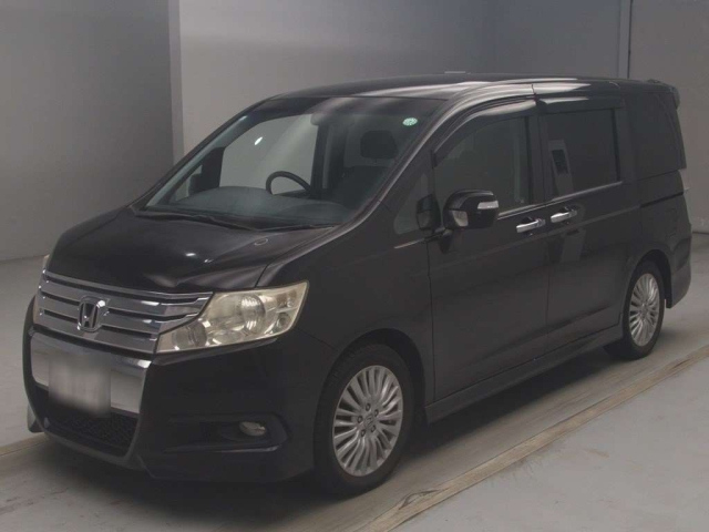 HONDA STEP WAGON 2011