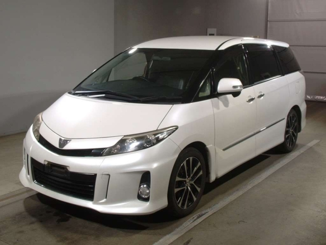 TOYOTA ESTIMA 2014