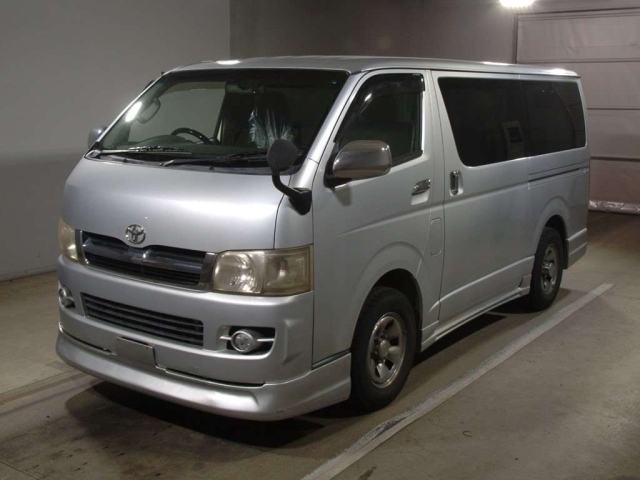 TOYOTA HIACE VAN 2005