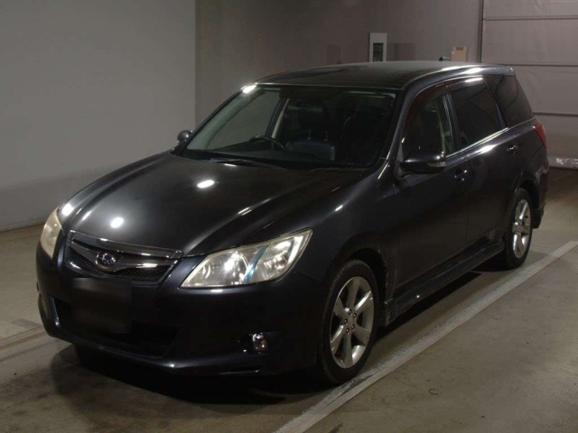 SUBARU EXIGA 2010