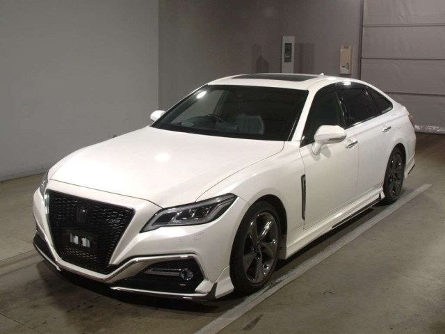 TOYOTA CROWN 2019