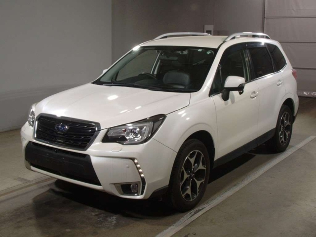 SUBARU FORESTER 2016