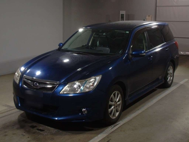 SUBARU EXIGA 2010