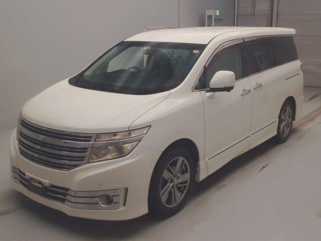 NISSAN ELGRAND 2011