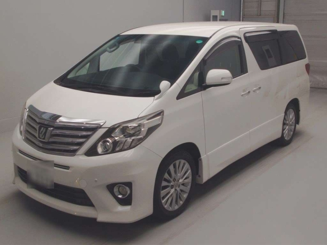 TOYOTA ALPHARD 2013