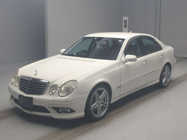 MERCEDES BENZ E CLASS 2008