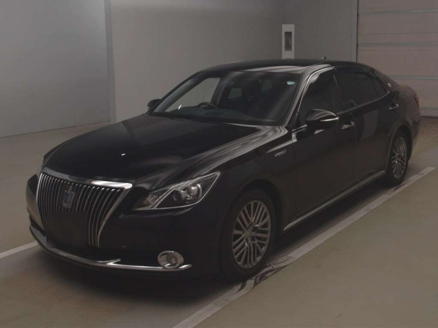 TOYOTA CROWN 2016
