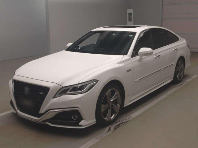 TOYOTA CROWN 2020