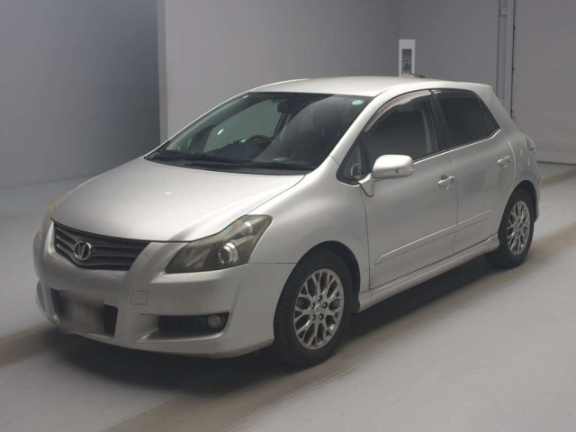 TOYOTA BLADE 2009