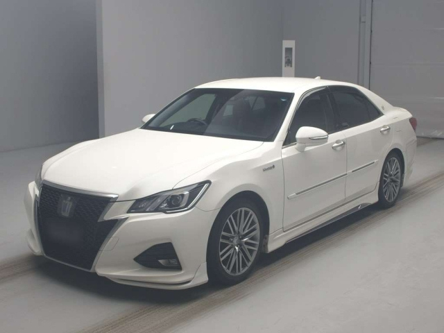 TOYOTA CROWN 2017