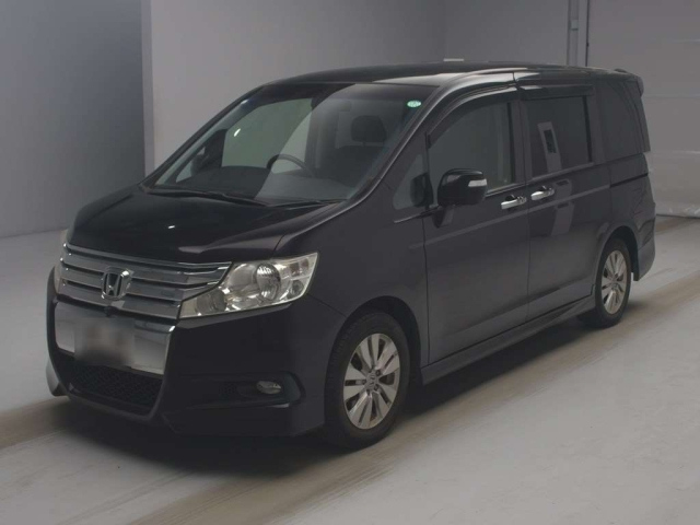 HONDA STEP WAGON 2011