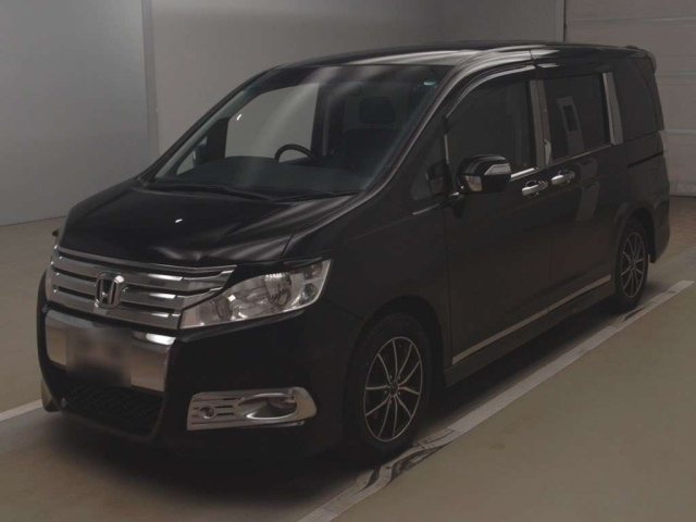 HONDA STEP WAGON 2011